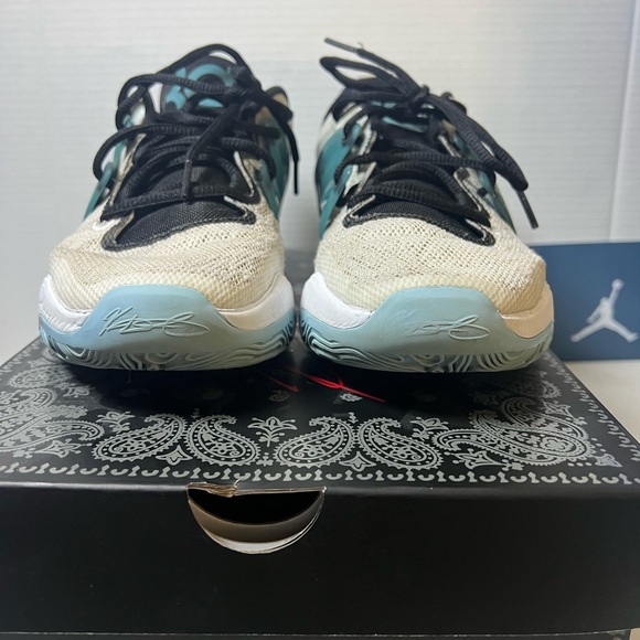 Nike KD 15
Photon Dust Teal - Picture 10 of 11